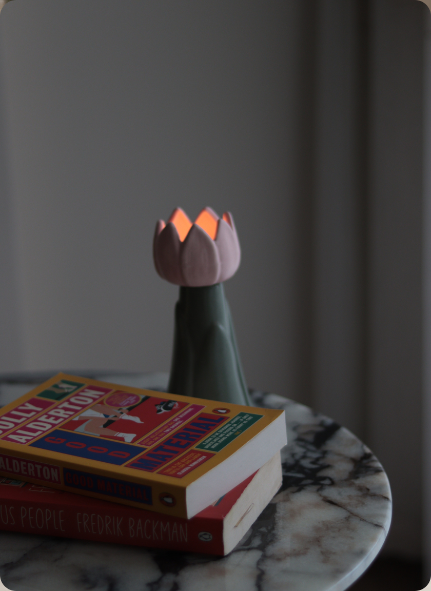 Tu-Lit Candle Holder